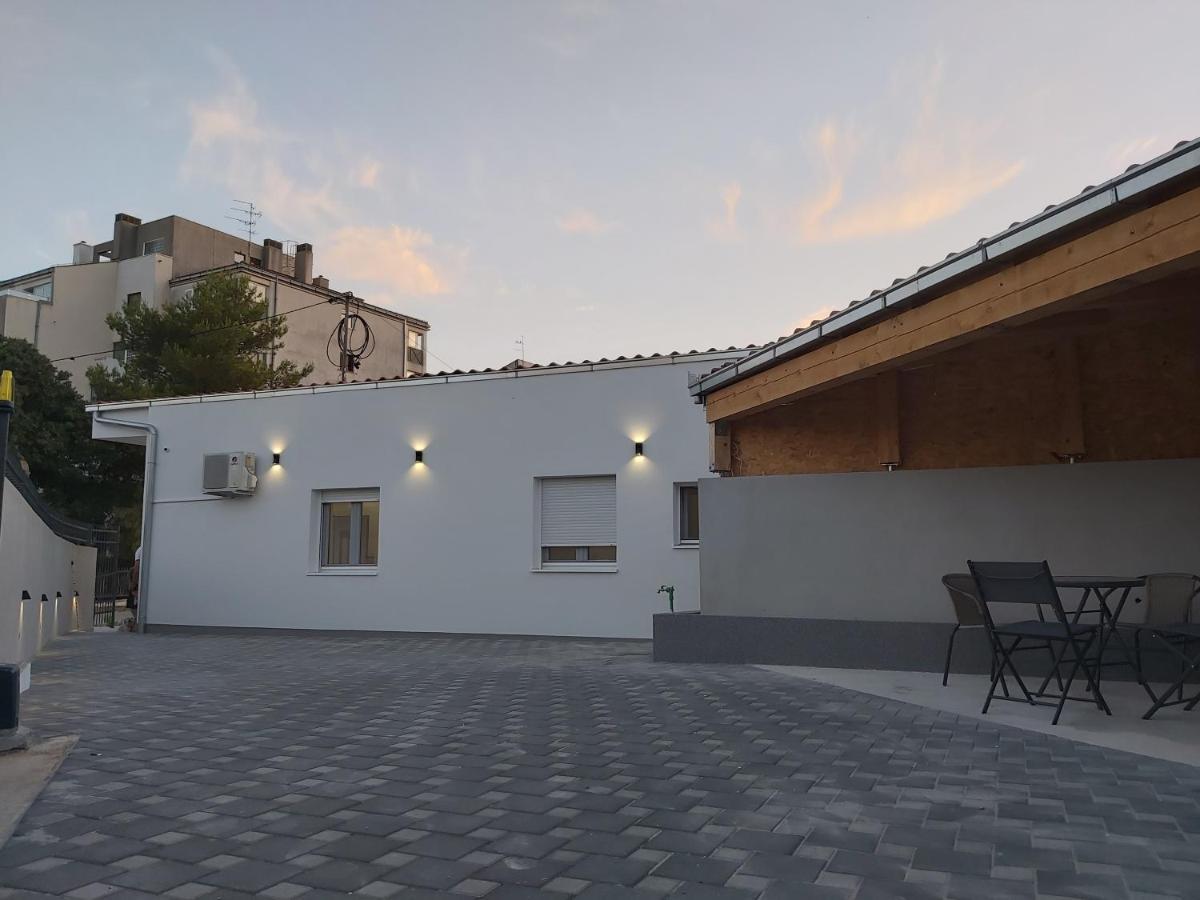 Apartman Dino Trogir Buitenkant foto