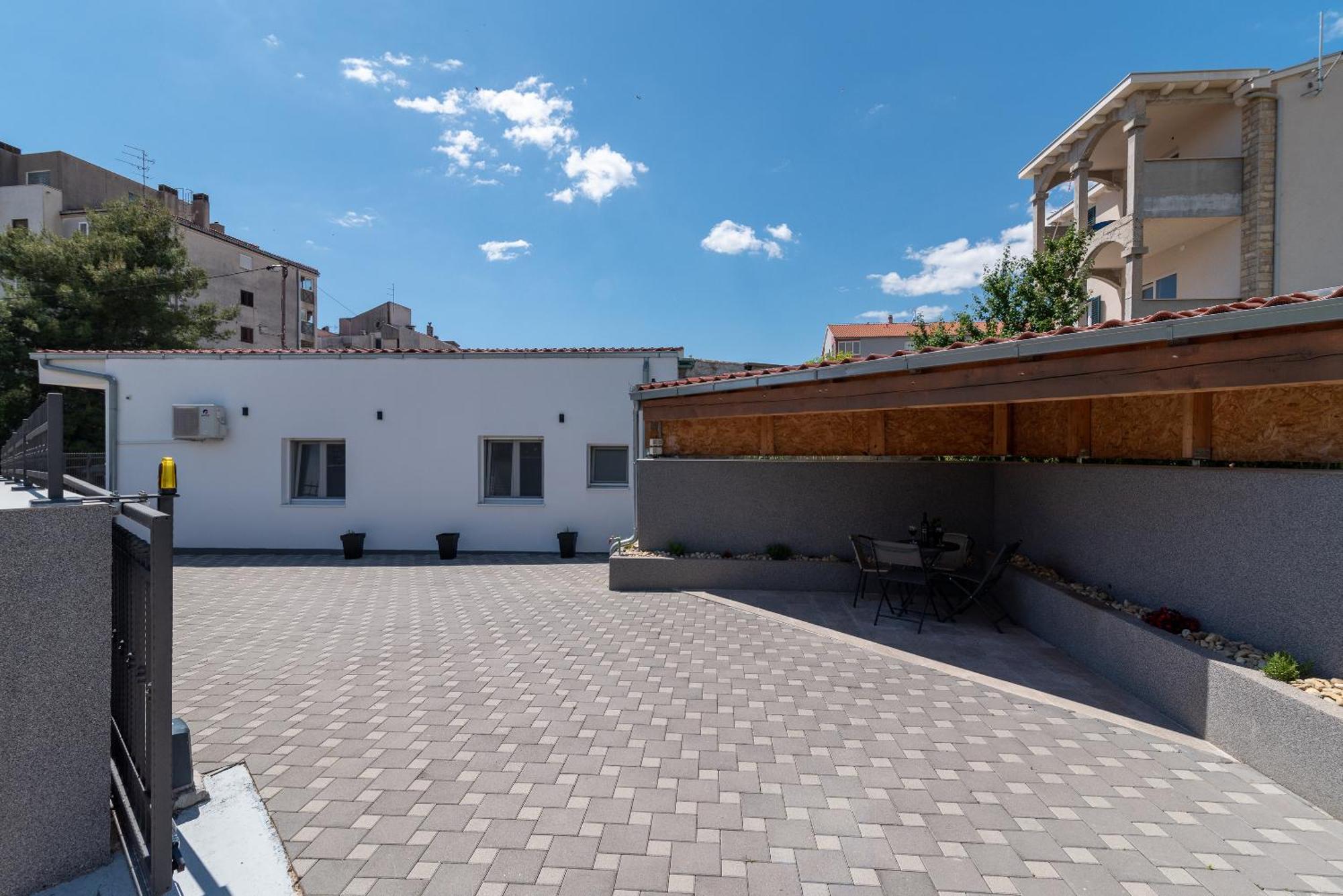 Apartman Dino Trogir Buitenkant foto