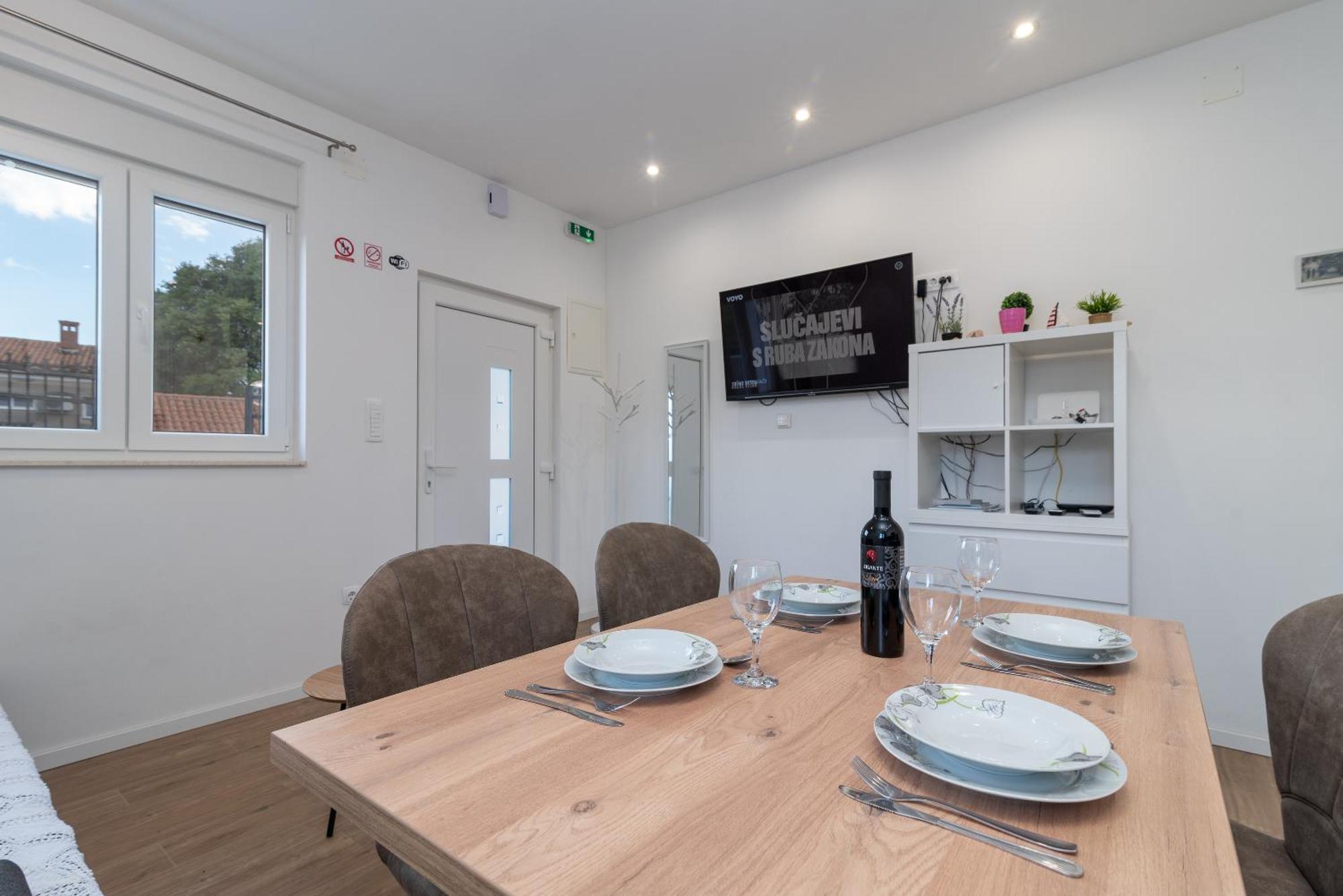 Apartman Dino Trogir Buitenkant foto