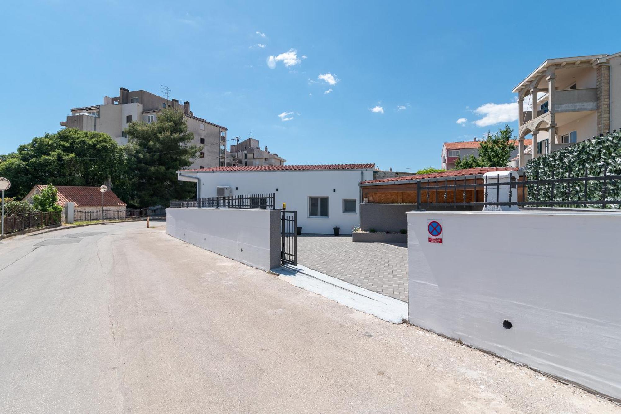Apartman Dino Trogir Buitenkant foto
